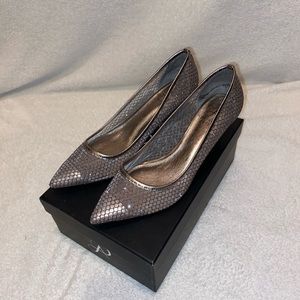 Adrianna Papell Gunmetal Honeycomb Heels